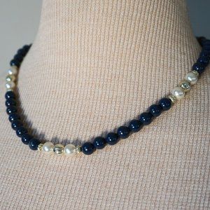 Vtg Navy/Pearlescent/Silver Bead Necklace (Choker Style)